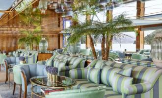 Bars & Lounges