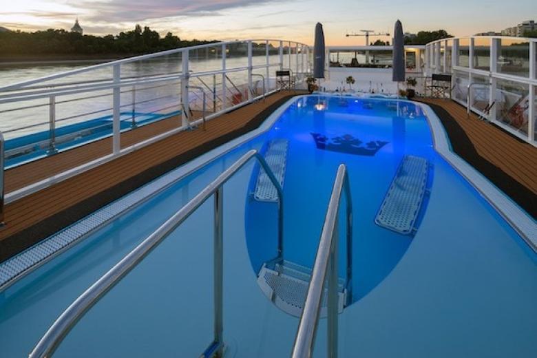 AmaWaterways - AmaStella Pool